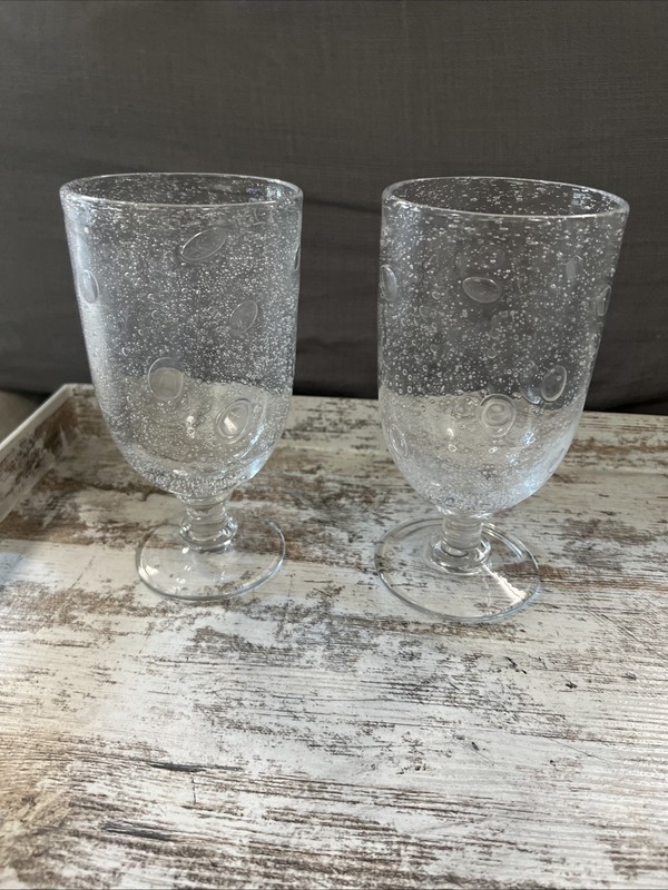 Southern Living at Home BELLA LUNA Water L Goblet Glass Bubbles 7.25” Tall Qty 2