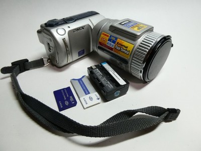 Sony DSC-F505 3.MP 10x Carl Zeiss Vario-Sonnar Zoom Pro Digital Bridge Camera