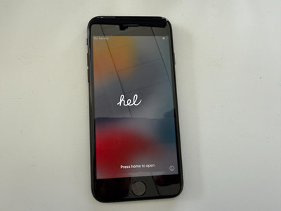 Apple iPhone 7 - 32GB -schwarz (Ohne Simlock) A1660 - Refurbished sehr gut
