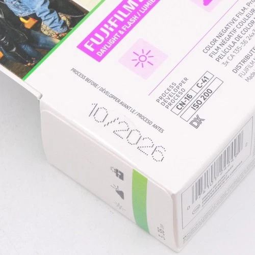 FUJI 3- Roll Pack of 200 ISO Color Negative Film (35mm, 36 Exposures each) image 3