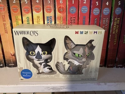 Warrior Cats Mini Figures Needletail And Violetshine Series 8 RARE Good Used