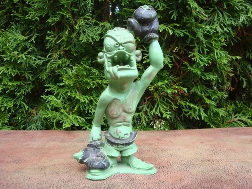 Vintage Ed Roth Nutty Mads "Rocko The Champ" 6-1/2" Figure by Louis Marx (1963)