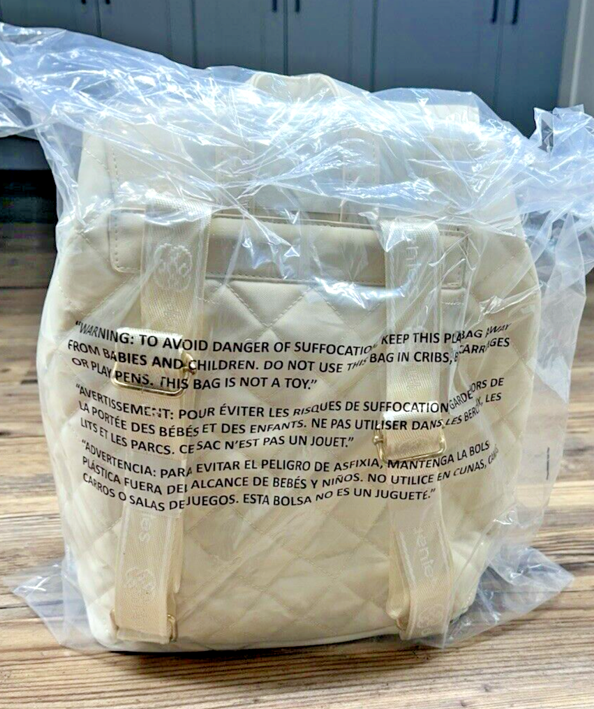 New NWT Daisy Fuentes Vegan Leather Cream Roxy Backpack  display picture 1