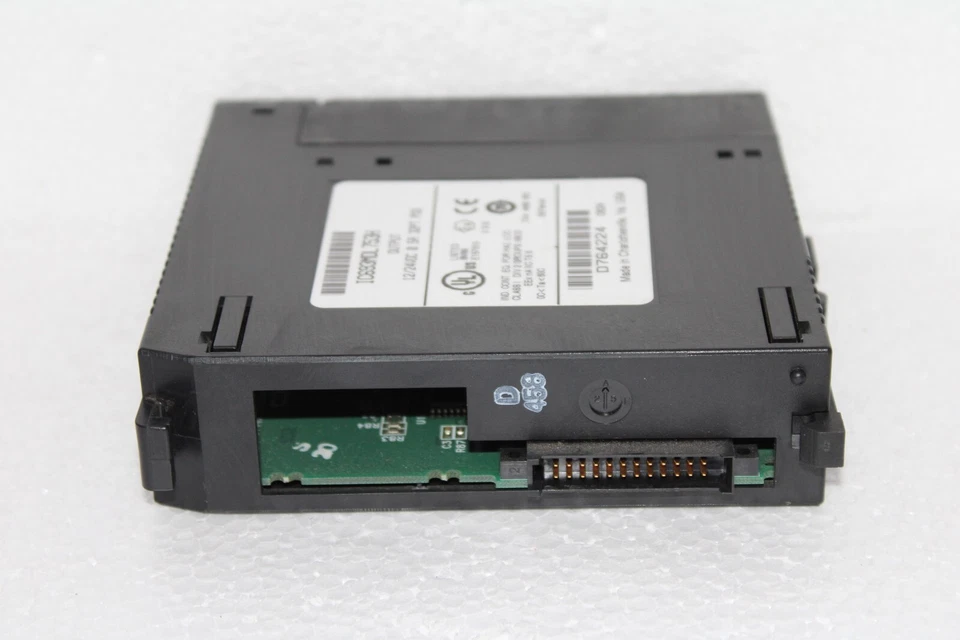 GE FANUC IC693MDL753H OUTPUT 12/24VDC 0.5A 32PT. POS - Bild 4 von 4