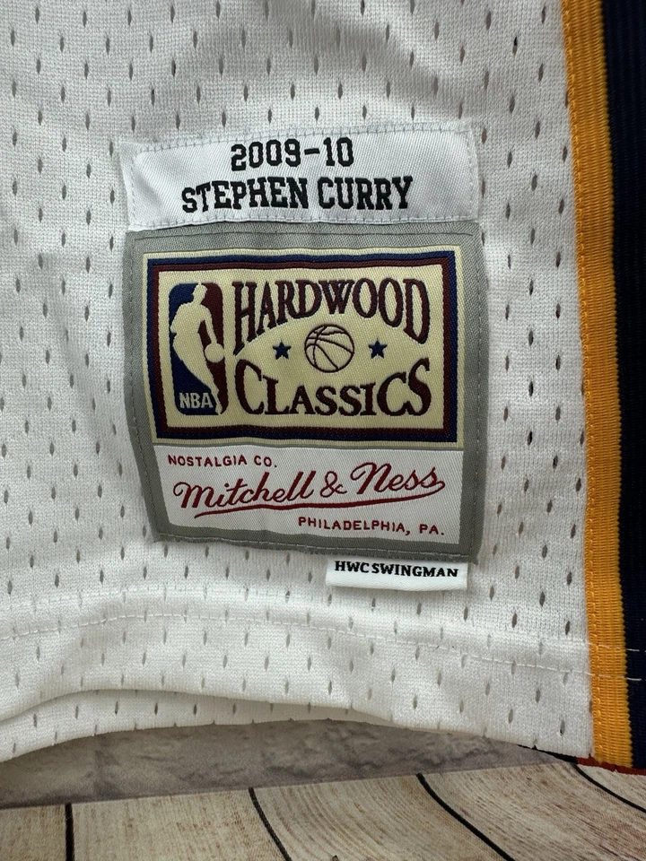 Steph Curry Golden State Warriors Mitchell & Ness Swingman White Jersey Size M - Image 4 of 4