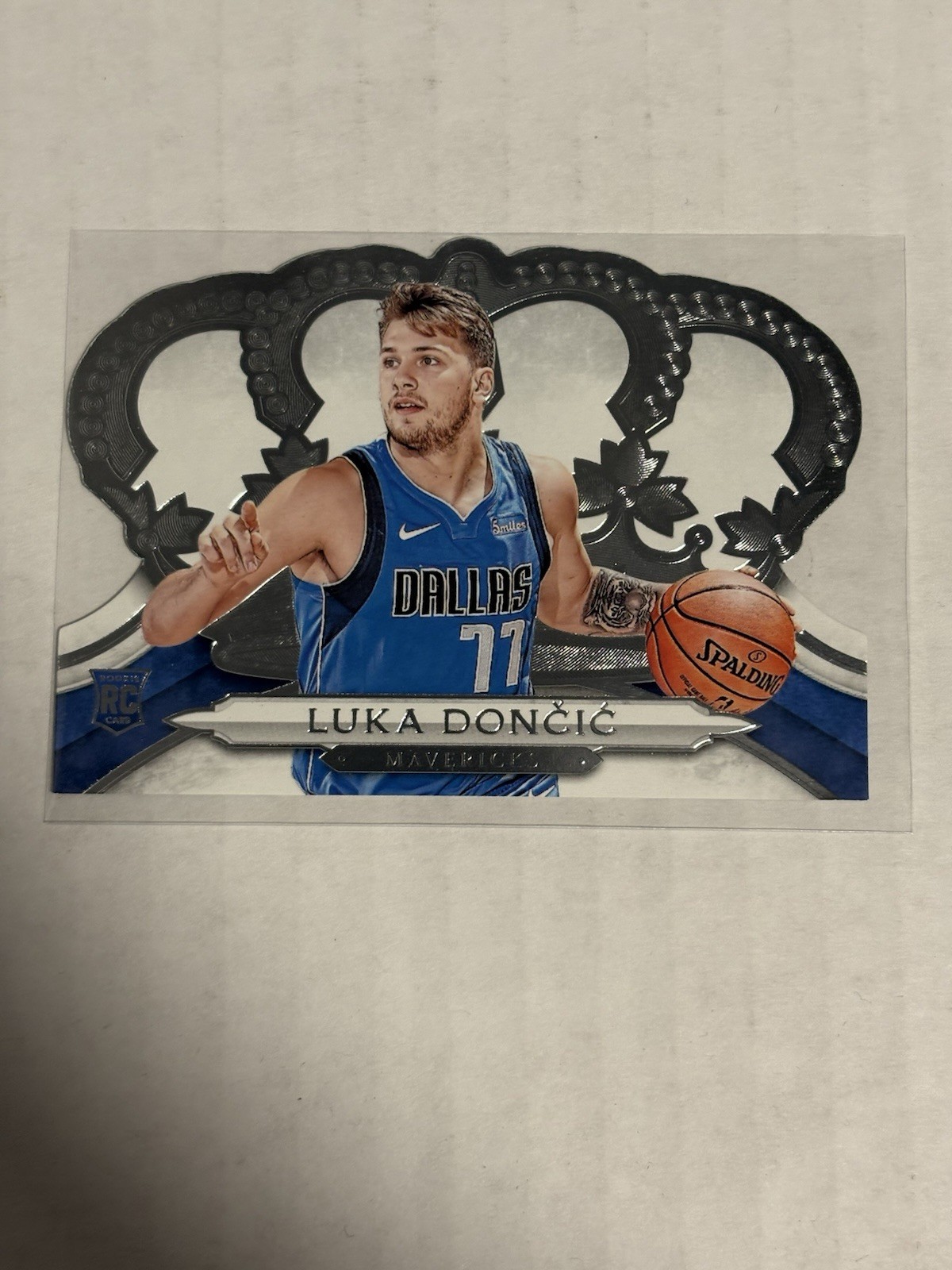 2018-19 Panini Crown Royale Luka Doncic #63 Rookie RC