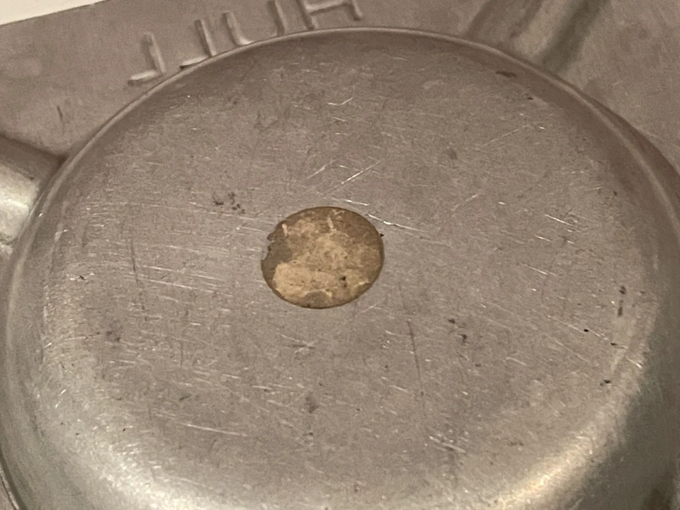 Vintage Pair HULL BREWERY Pub Advertising Ashtrays,Breweriana,Home Bar Display. - Image 4 of 4