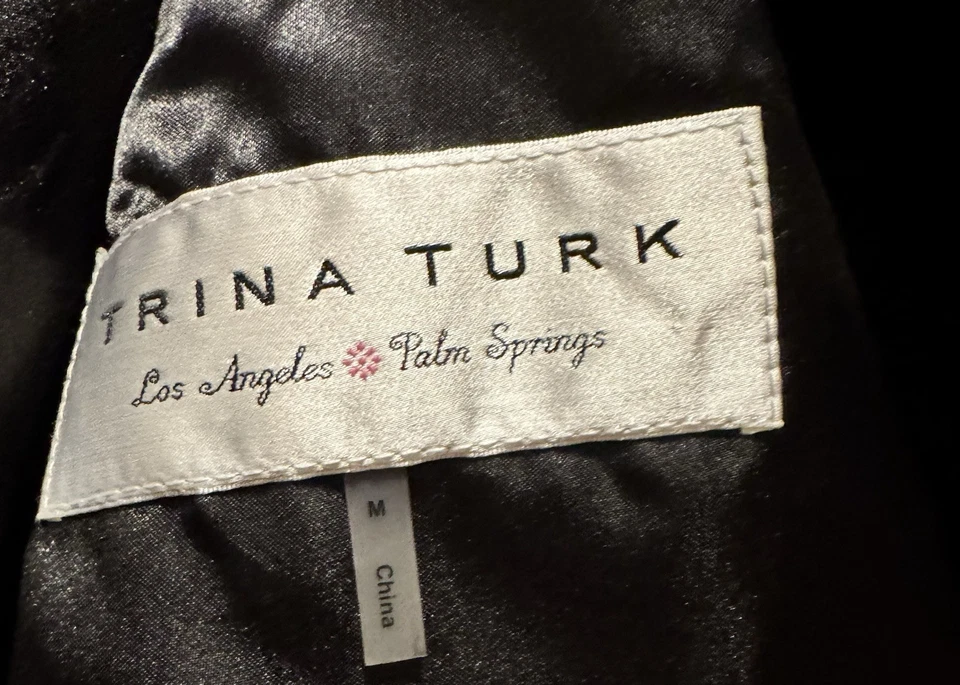 NW0T Trina Turk Black Faux Fur Coat/Jacket Kimono Style, Pockets, Collar Sz USM - Image 2 of 4