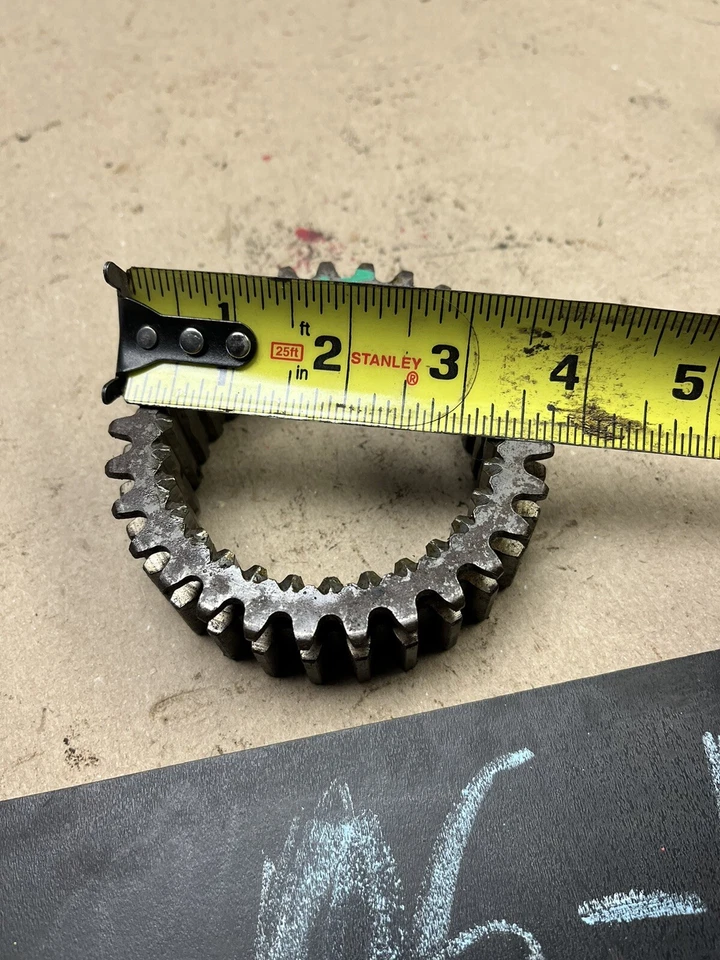 68 69 70 CHEVROLET 4 Speed Manual Transmission 29 Tooth Gear Cog Tooth Slider Oe - Image 3 of 4