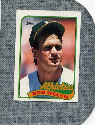 5-1989 TOPPS #605A--BOB WELCH STAT LINE ERROR CARD
