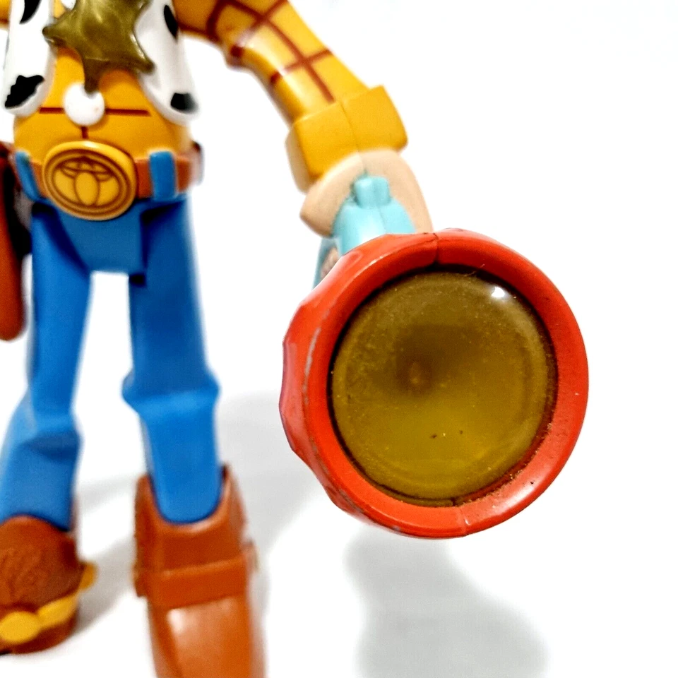 Boneco de ação Woody Toy Story lanterna chapéu xerife cowboy 8" Disney 2012 Pixar - Imagem 2 de 4