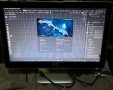 HP 2009M LCD Monitor With Power Cord  Vga cord.