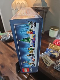 LEGO Creator Expert: Winter Village Station (10259) Winter Village Complete BOX