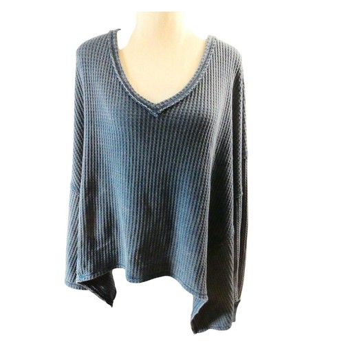 We The Free Women's Large Blue Waffle Print Top Long Sleeve V-Neck Oversized