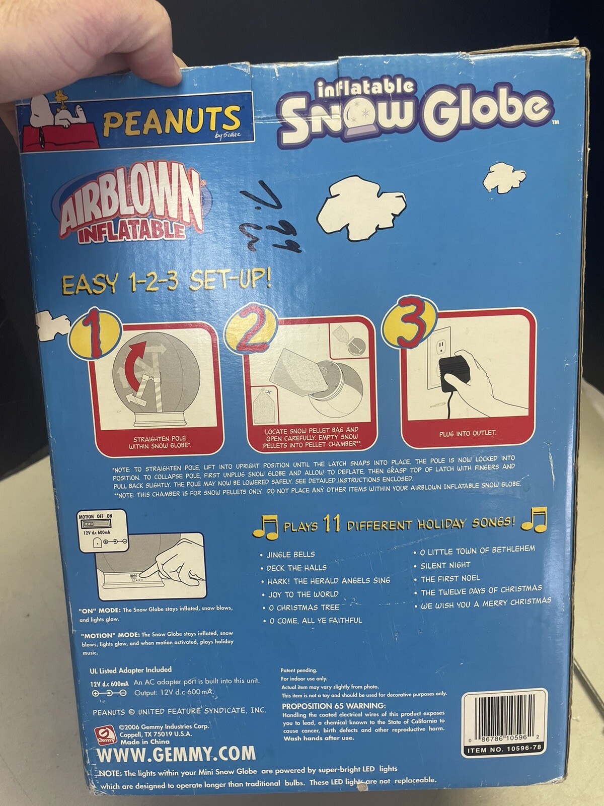 Airblown Inflatables Peanuts Snoopy Table Top Snow Globe Christmas