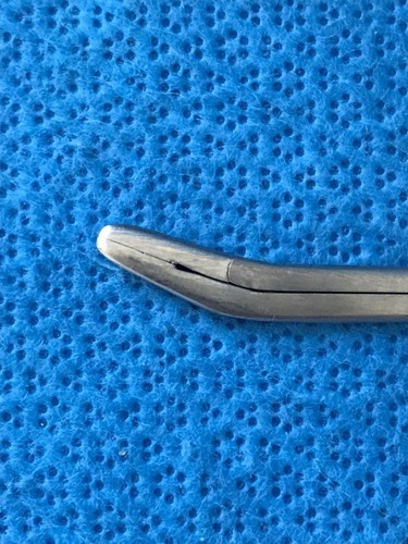 Codman 53-1196 2mmX10mm Up Cushing Intervertebral Disc Rongeur - Picture 6 of 11