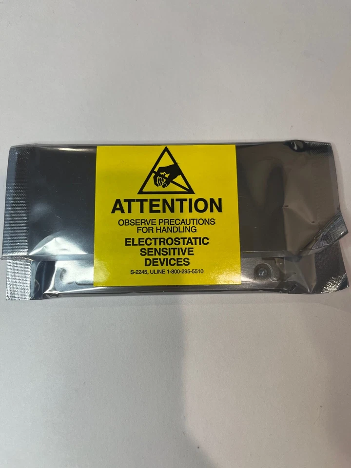 Intel 320 Series 80GB Internal 1.8" (SSDSA1NW080G301) SSD - Image 2 of 2