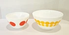 PYREX Vintage Charm Retro MCM Set 2 Polka Dot Mixing Bowls 3 Cup & 6 Cup