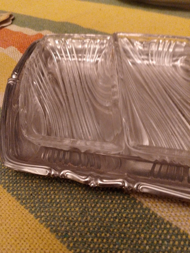 Vassoio Mepra Inox Con Tre Vassoi Cristallo Sagomati - Immagine 2 di 4