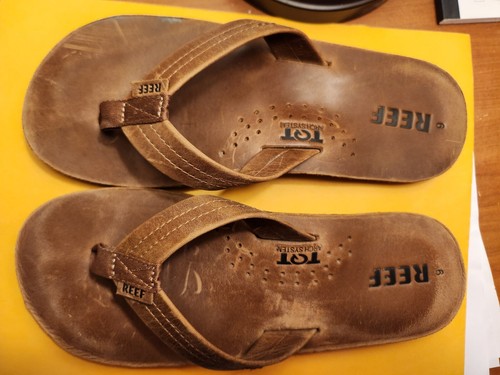 Reef Brown Leather Thong Flip Flops Mens Size 9