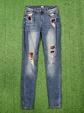 True Craft Women’s Size 3 Blue Skinny Distressed Jeans