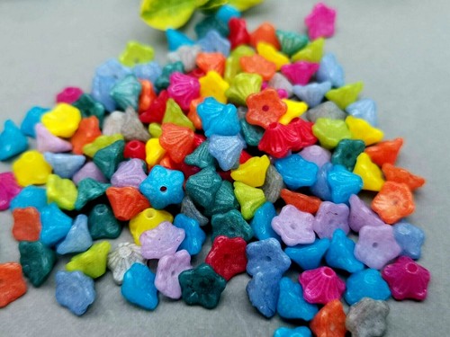 Czech small trumpet cup flower mix of colours 5 x 7 mm - 40 pcs - Picture 7 of 8