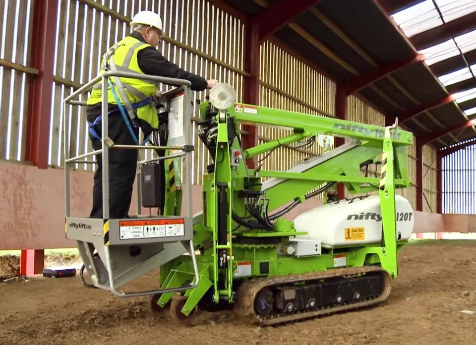 NUEVO Niftylift TD34T TrackDrive/oruga compacta en venta - Finanzas $995 meses* Foto 4 de 4