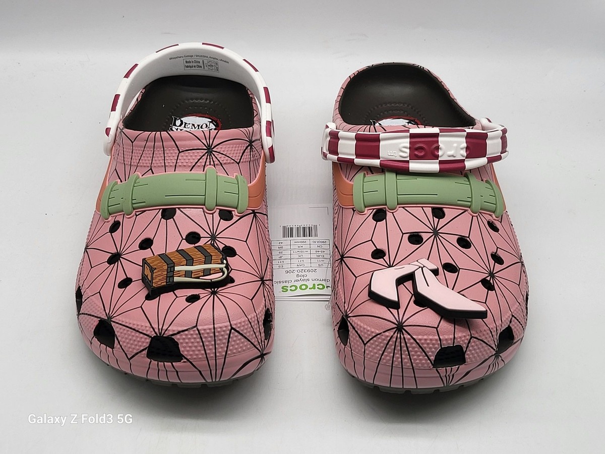 めんこ pkcz Crocs Classic Clogs Demon Slayer Nezuko Men's Size 13 Shoes