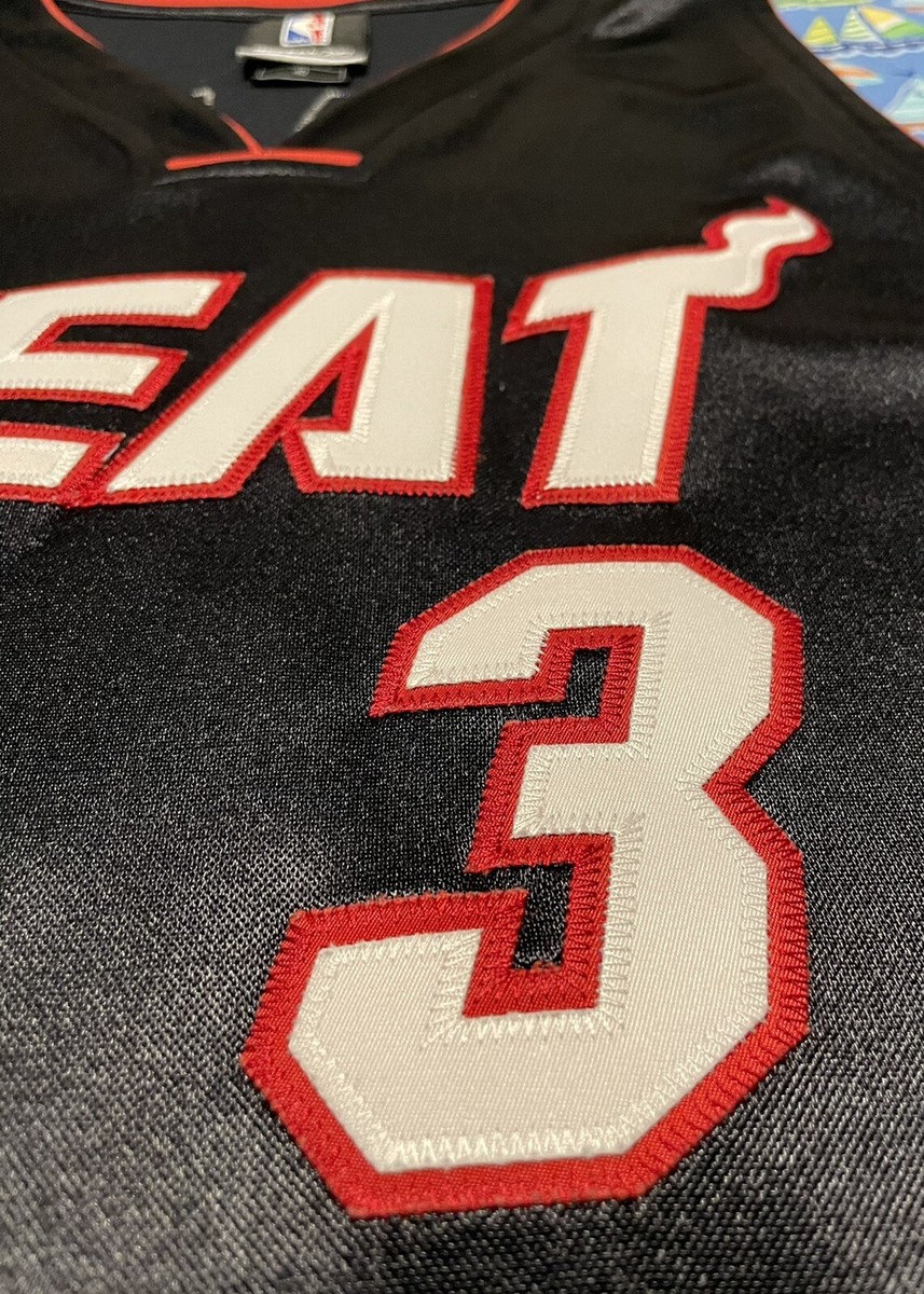 Authentic Vintage Reebok NBA Miami Heat Dwyane Wade Authentic Vintage Reebok NBA Miami Heat Dwyane Wade