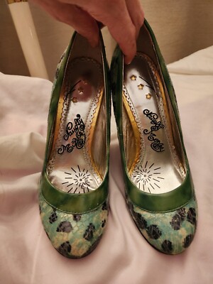 Naughty Monkey 7 Green And Blue W/ Black Leopard Print & Gold Sparkle Pumps  