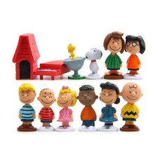 12pcs Japan Anime Peanuts Snoopy Charlie Sally Woodstock Mini Figure Model Toys#