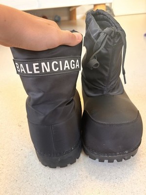 Balenciaga Herren Schneestiefel schwarz Fittet oversized eher 37-38