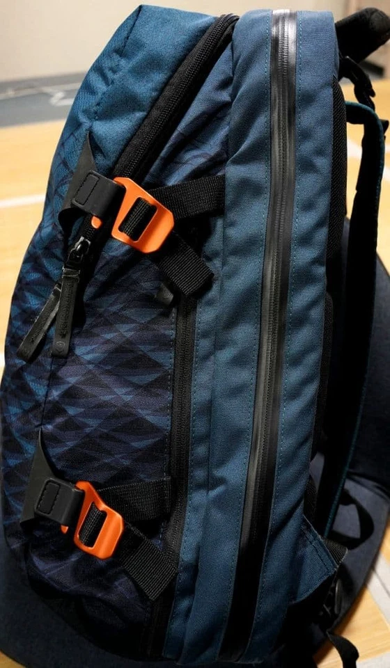 Mochila Victinox VX Touring 17" - Imagem 3 de 4