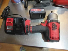 Mac Tools Impact Wrench 1/2 BWP152 Impact Wrench Combo Set USA looks great