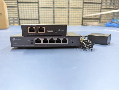 TP-Link TL-R605 Router and OC200 Omada Hardware Controller Bundle