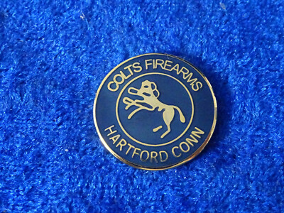 US Pin Badge Abzeichen Crest  Colt Firearms Hartford Conn