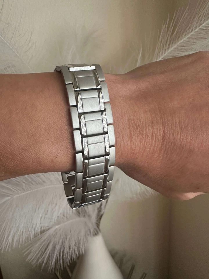 Elegante Pulsera Magnética Gigante Plata Hombres Mujeres Renovar Energía Balance Power Joy Foto 4 de 4