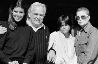 Princess Caroline of Monaco Prince Rainier Princess Stephanie 1980 Old Photo