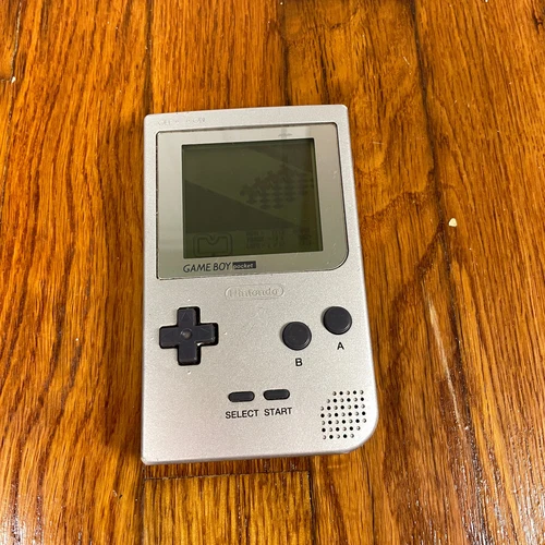 Nintendo Gameboy Pocket Silver Handheld Console System MGB-001 Tested