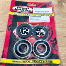 NEW PIVOT WORKS FRONT WHEEL & SEAL KIT / PWFWS-H08-000 / HONDA CBR600RR