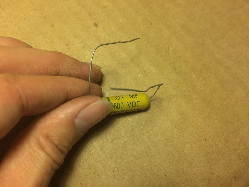 Nuevo de Lote Antiguo Astron .01 uf 600v Condensador Mostaza Guitarra Amplificador Tono Tapa (Cantidad Disponible) Foto 3 de 4