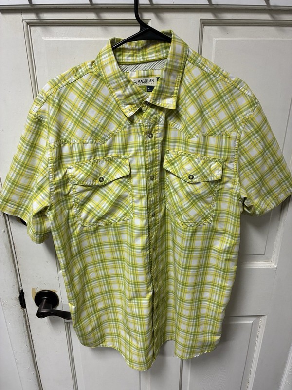 Magellan Outdoors Men's Short Sleeve Size M