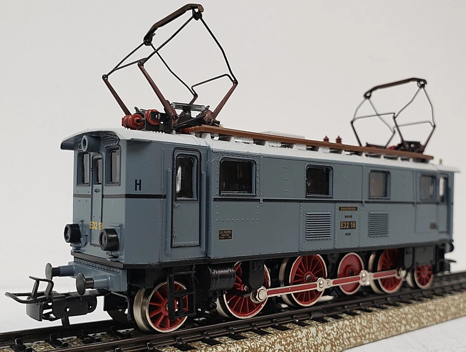 MARKLIN #3187 NEW Old Store Stock HO 1/87 Scale German DRG Era II Electric Loco - Image 3 of 4