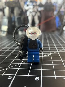 Lego 7884 Mr Freeze Minifigure 2006