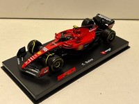 Ferrari Scuderia Sainz SF23 2023 Bburago F1 1:43 1/43 Modell Mit Fahrer