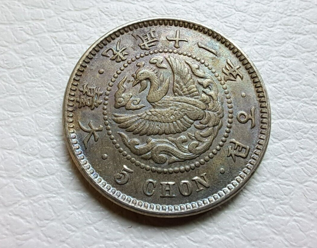 Foto 1 di 6