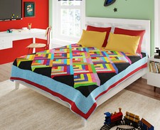 Multi Color Scrap style log cabin var. - FINISHED QUILT - Queen sized