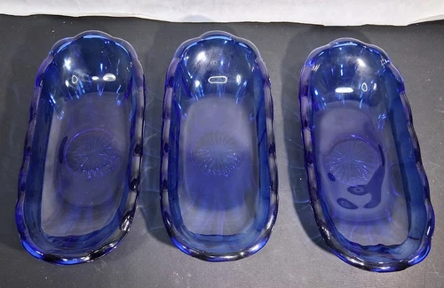3 Vintage Anchor Hocking Fountainware Cobalt Blue Banana Split Relish Dishes