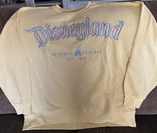 Disneyland Retro Font Yellow Pullover Sweatshirt X LARGE New 2026 Disney