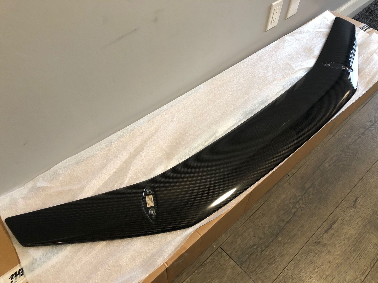 LAMBORGHINI HURACAN TECNICA CARBON FIBER REAR WING SPOILER OEM 4T0827677G